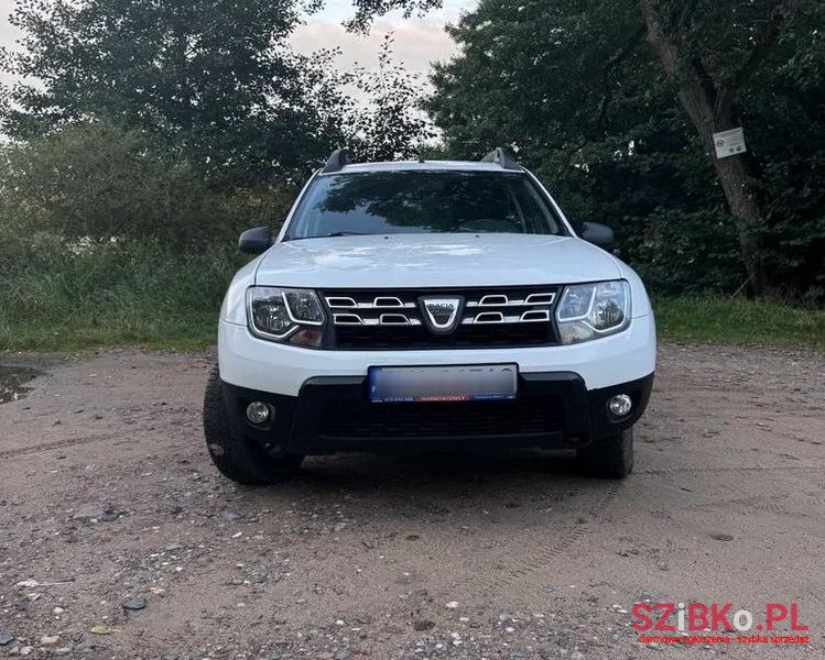 2016' Dacia Duster 1.5 Dci Laureate photo #2