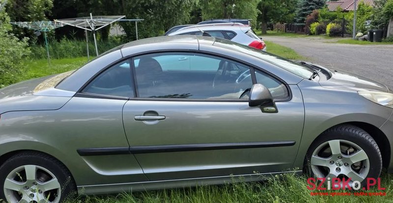 2008' Peugeot 207 1.6 Vti Sporty photo #4