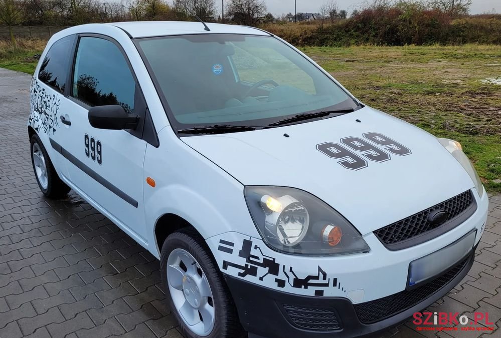 2008' Ford Fiesta 1.4 Tdci photo #1