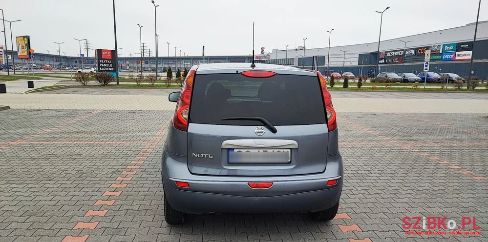 2011' Nissan Note photo #4