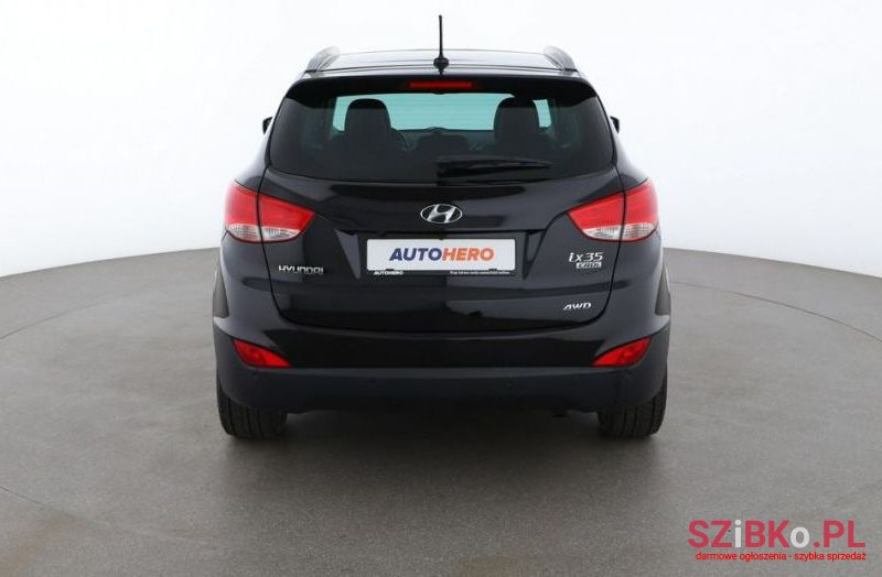 2012' Hyundai ix35 photo #4