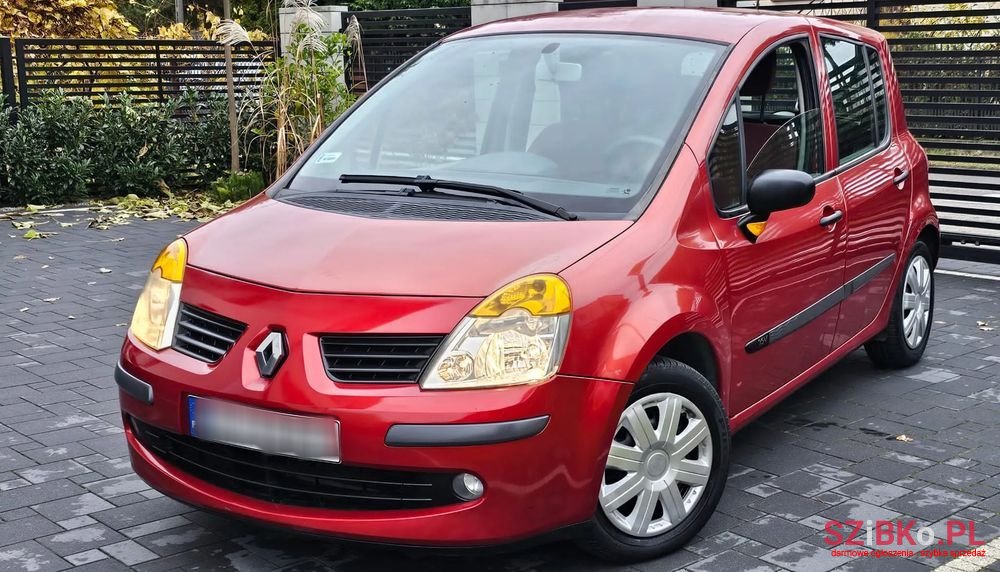 2004' Renault Modus 1.2 16V Alize photo #2