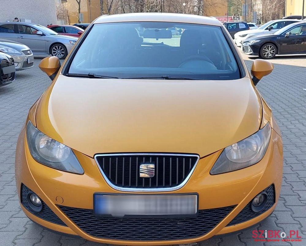 2011' SEAT Ibiza photo #5