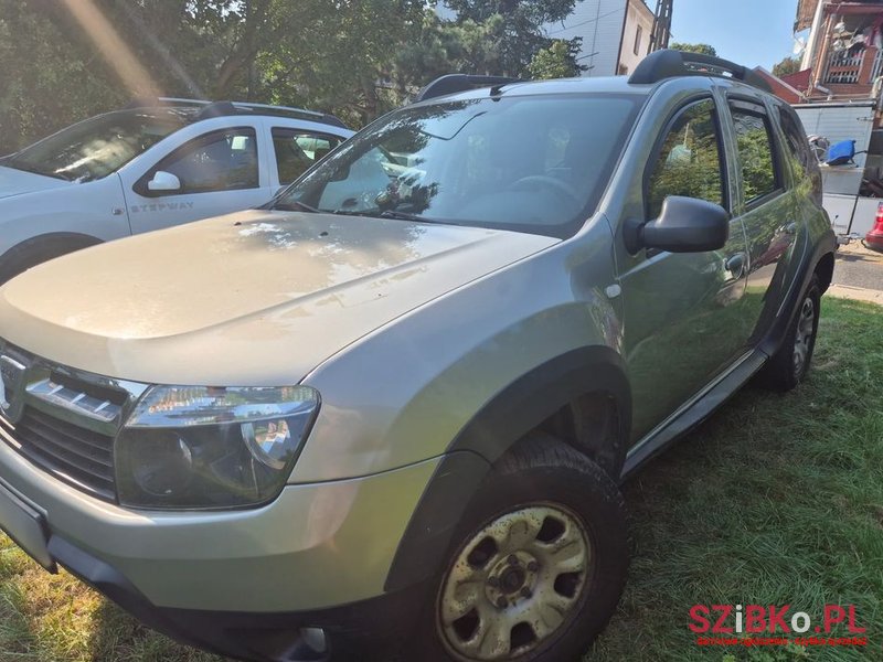 2012' Dacia Duster 1.6 Laureate photo #4