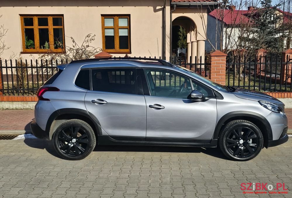 2018' Peugeot 2008 photo #6