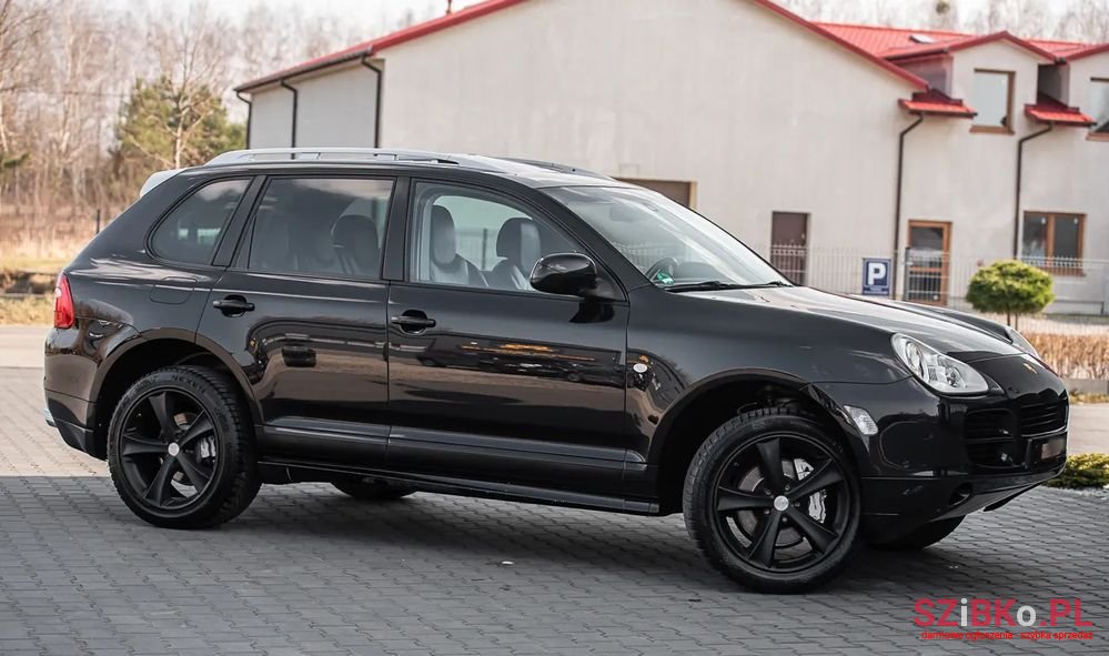 2004' Porsche Cayenne S Tiptronic photo #3