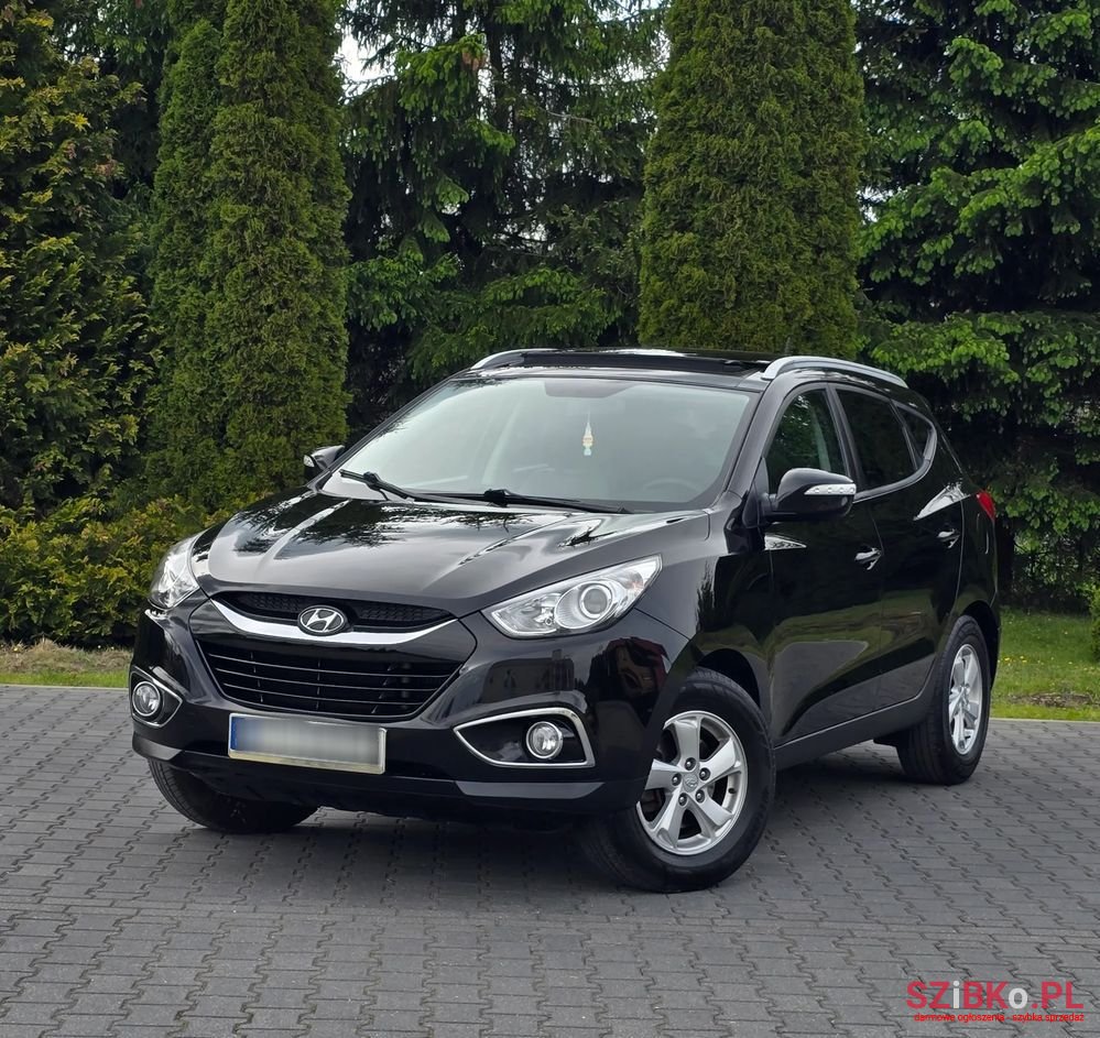 2011' Hyundai ix35 photo #2