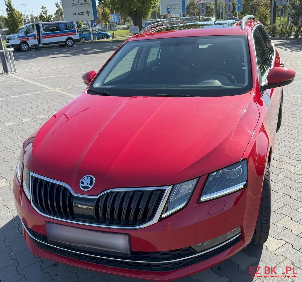 2019' Skoda Octavia 2.0 Tsi Style Dsg photo #5