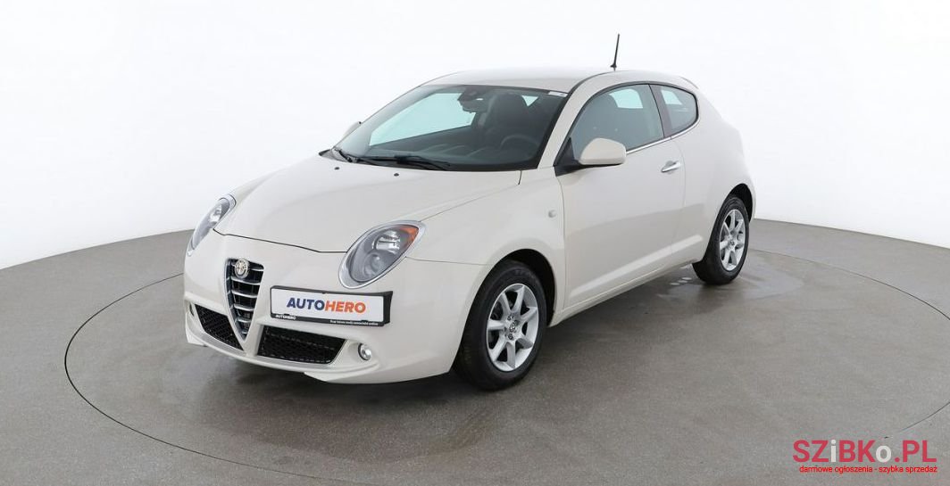 2015' Alfa Romeo MiTo photo #1