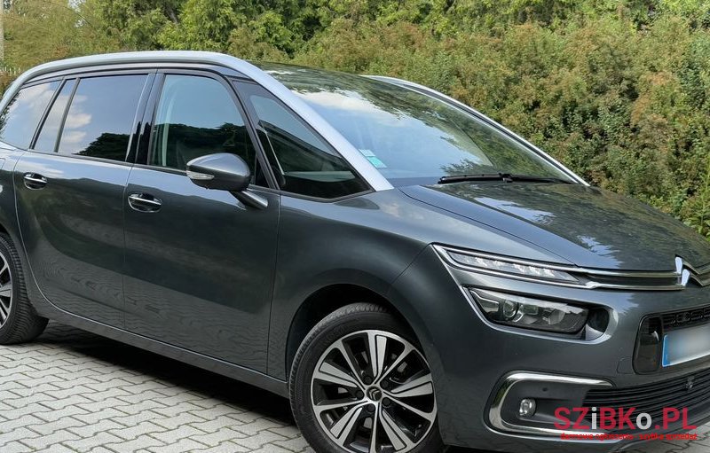 2017' Citroen C4 Grand Picasso photo #1