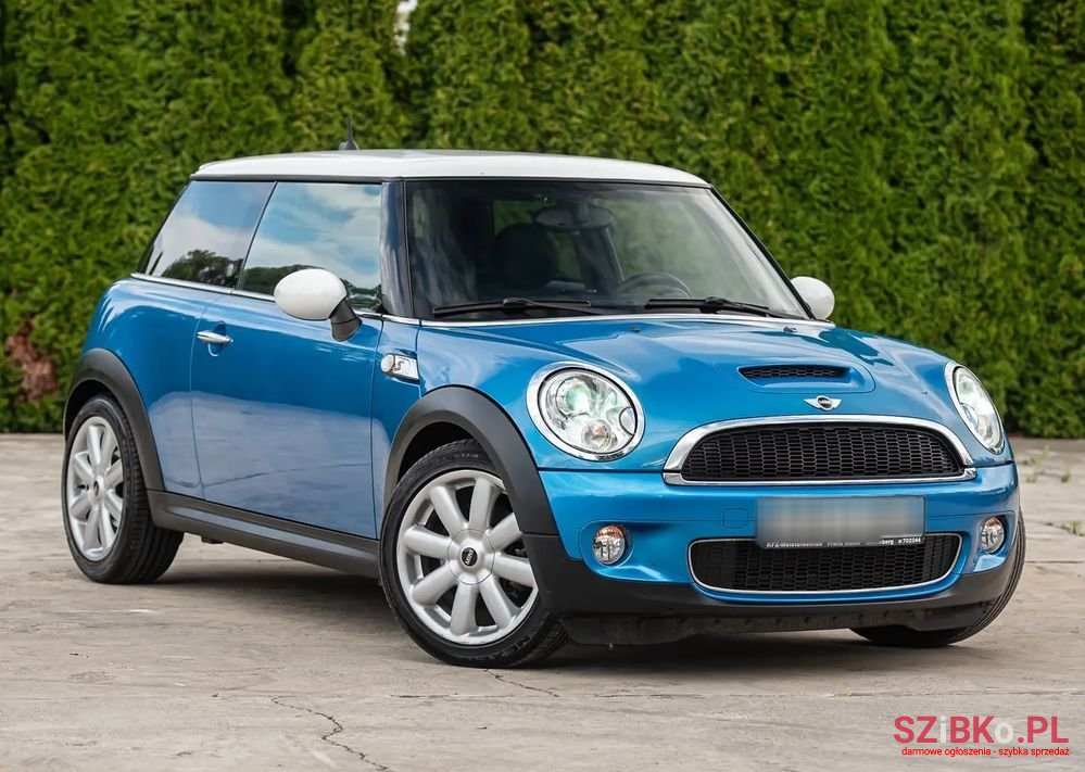 2009' MINI Cooper S photo #1