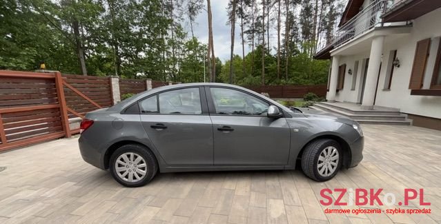 2009' Chevrolet Cruze 2.0 Vdci Base photo #4