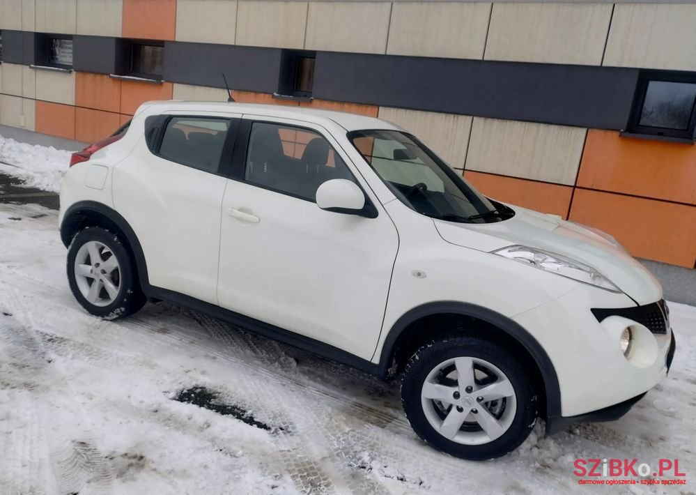2014' Nissan Juke 1.6 Visia Plus photo #2