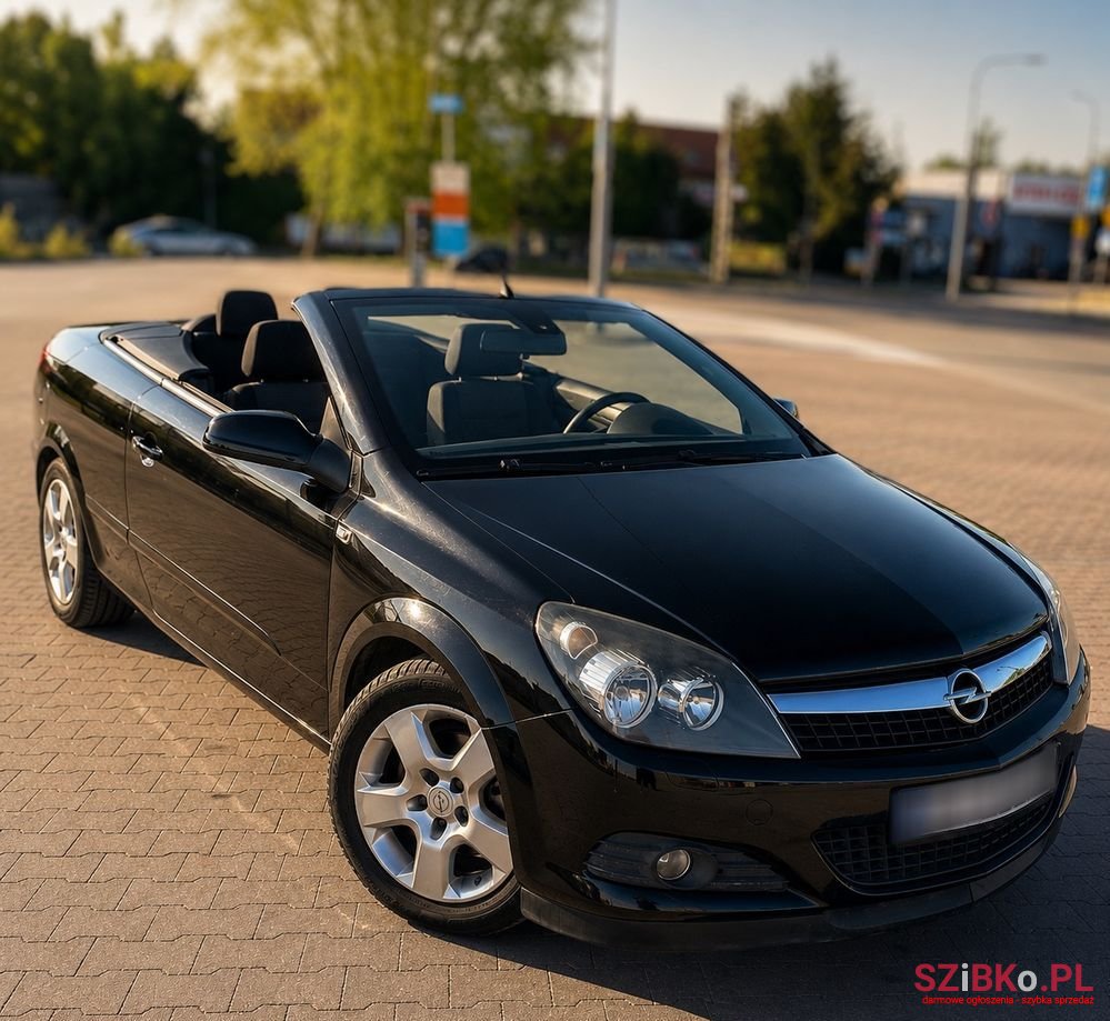 2007' Opel Astra photo #2