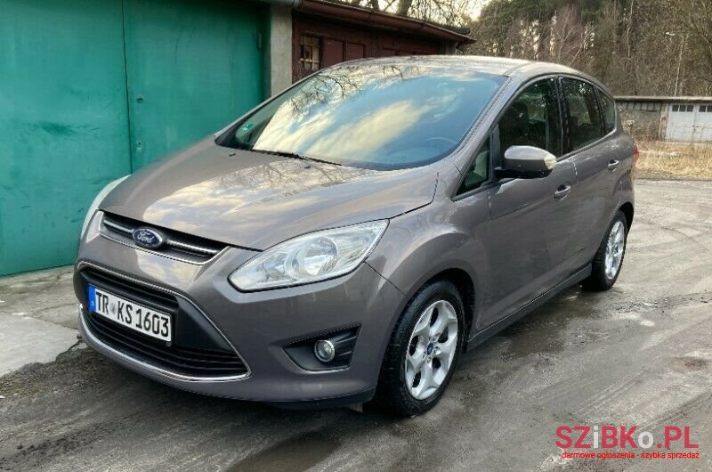 2012' Ford C-MAX photo #2