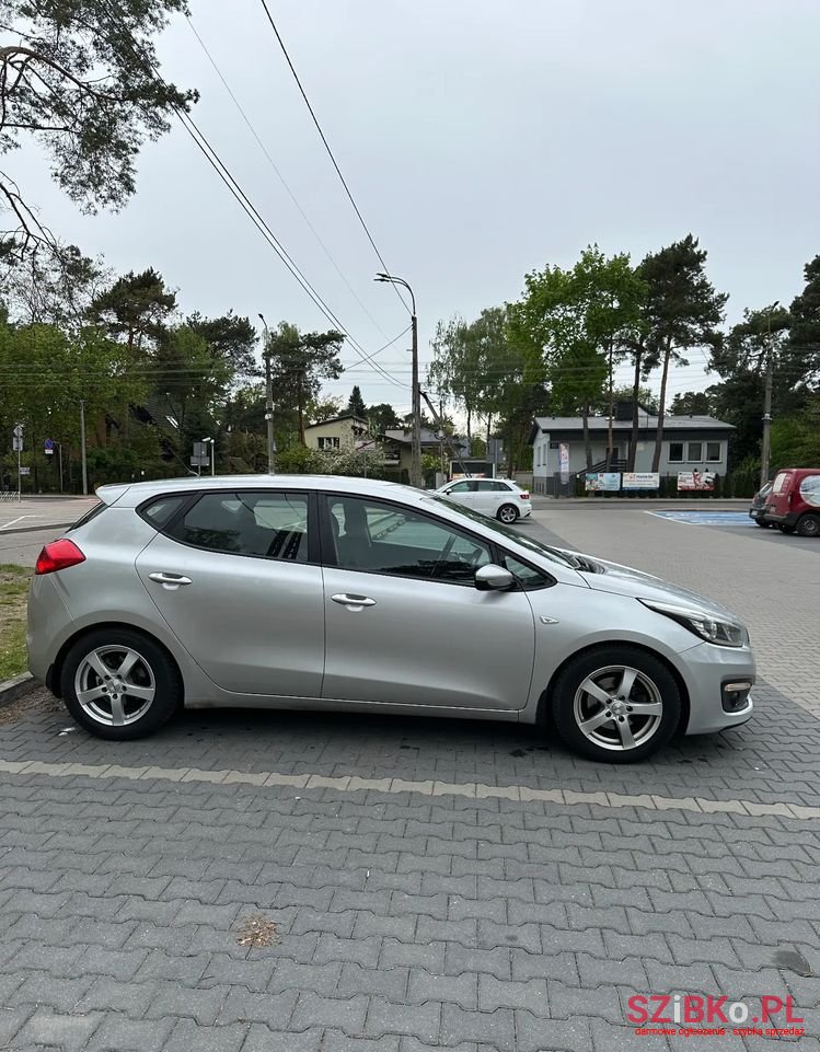 2012' Kia Ceed photo #4