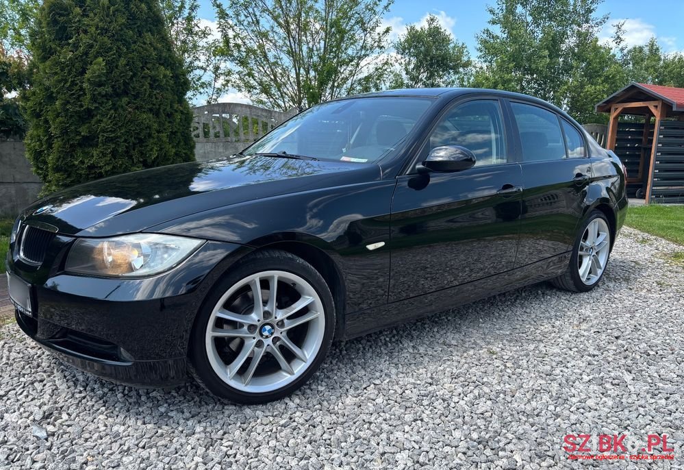 2006' BMW 3 Series 318D photo #1