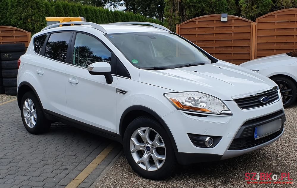 2012' Ford Kuga photo #1