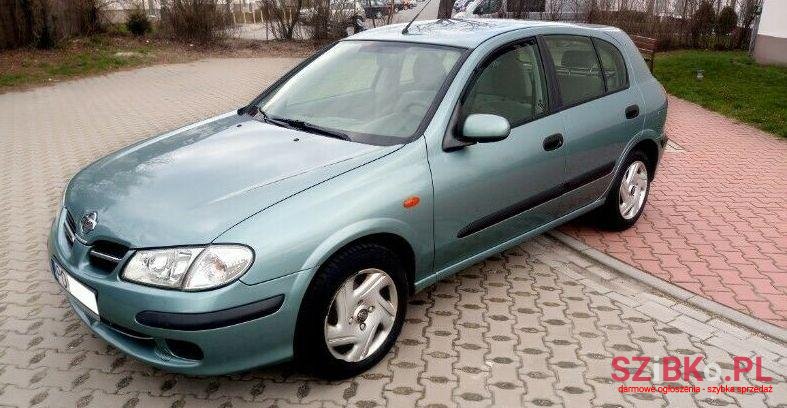 2003' Nissan Almera photo #1