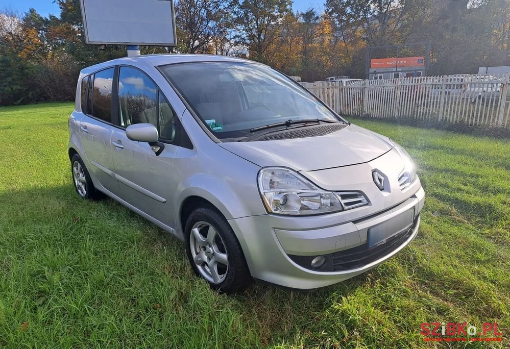 2008' Renault Modus photo #2