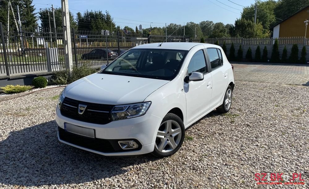 2017' Dacia Sandero photo #2