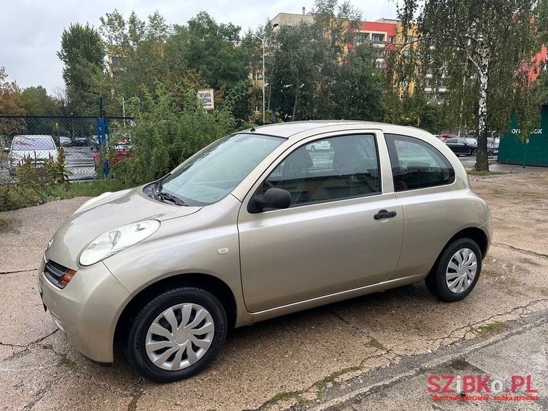 2004' Nissan Micra photo #2