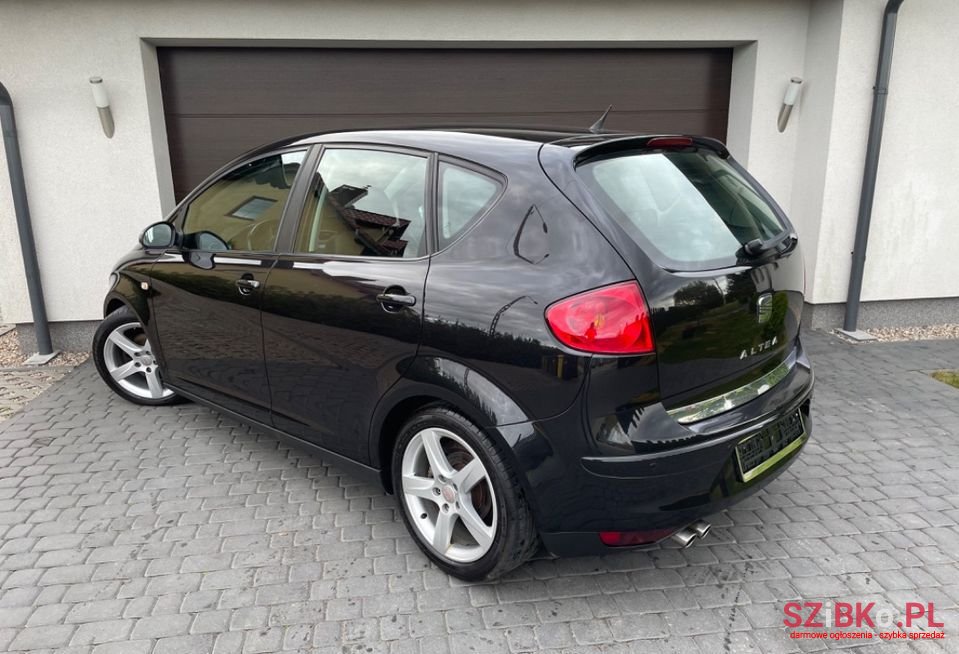 2006' SEAT Altea photo #3