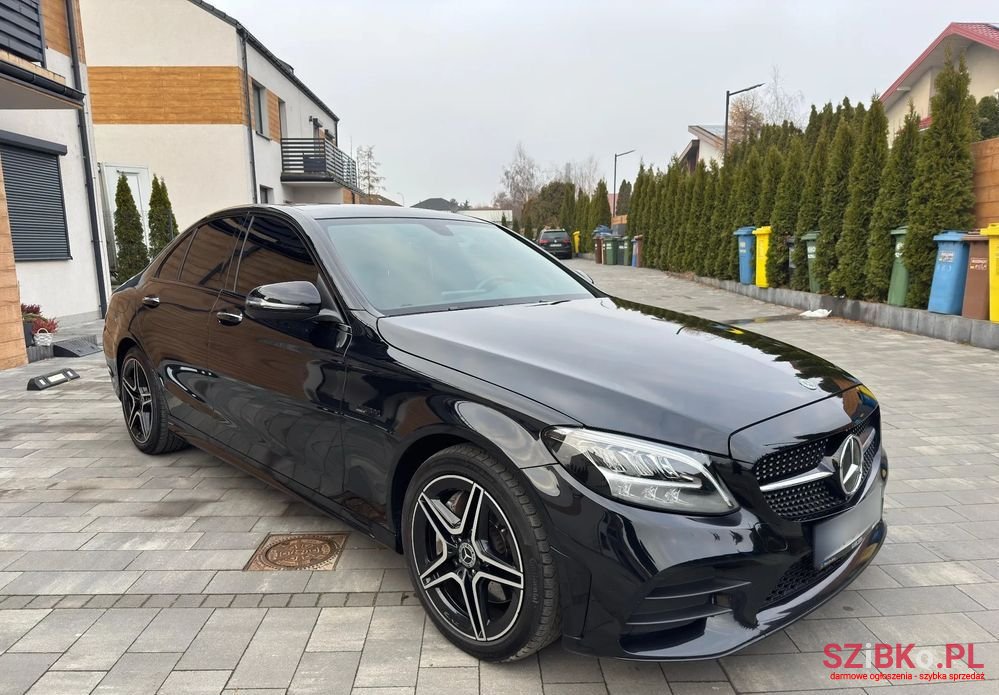2020' Mercedes-Benz C-Class photo #3