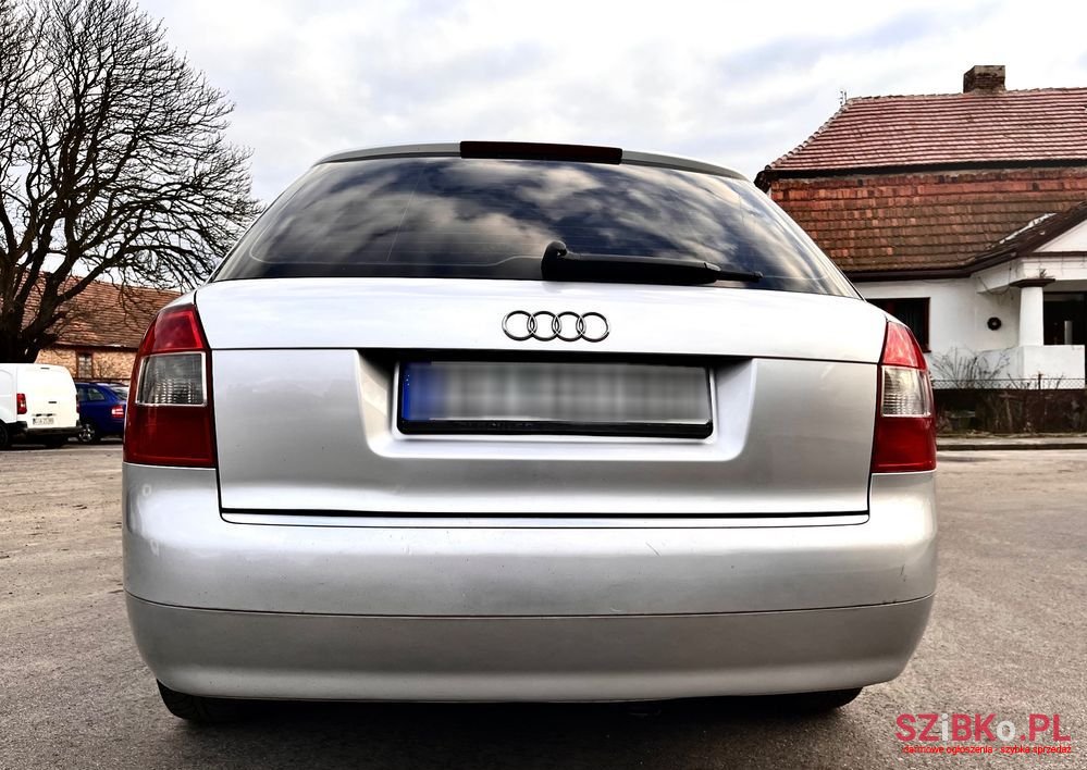 2004' Audi A4 Avant photo #3