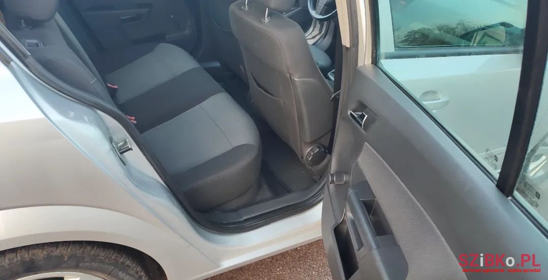 2004' Opel Astra photo #6