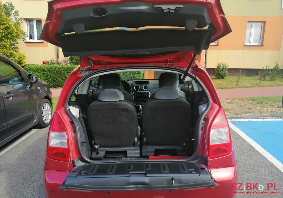 2008' Citroen C2 photo #6