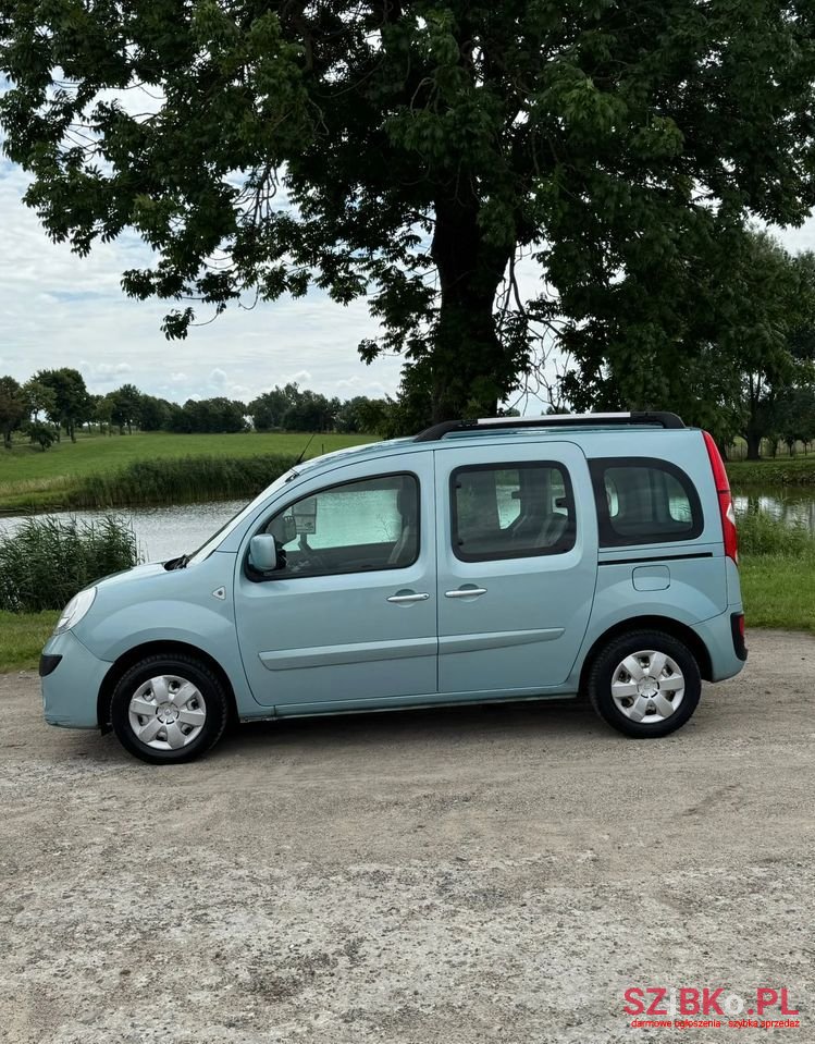 2011' Renault Kangoo photo #2