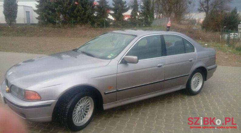 1999' BMW 520 photo #1