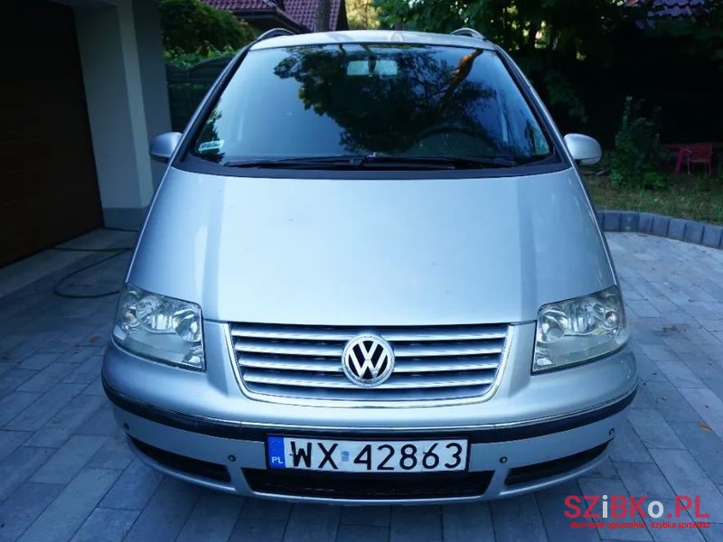 2006' Volkswagen Sharan photo #2