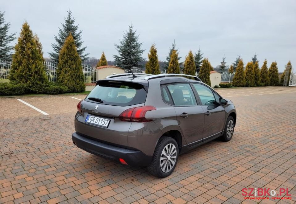 2018' Peugeot 2008 photo #3