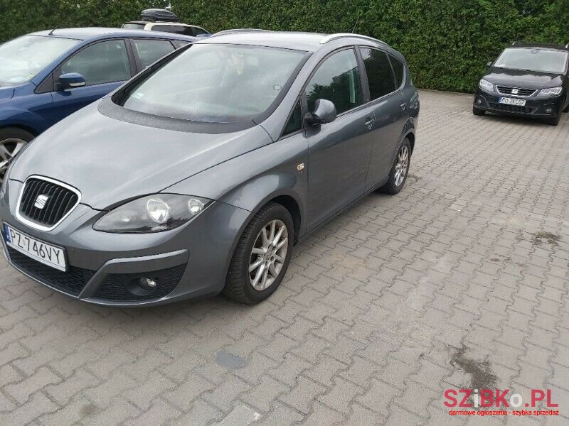 2013' SEAT Altea XL photo #2