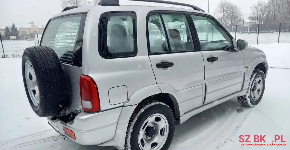 2004' Suzuki Grand Vitara photo #4