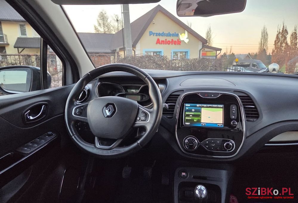 2016' Renault Captur 1.5 Dci Limited photo #6