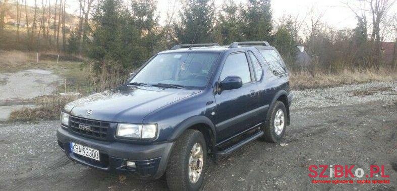 2000' Opel Frontera photo #1