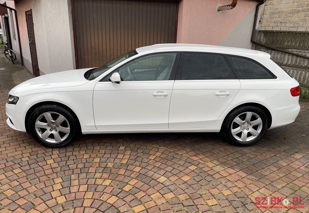 2010' Audi A4 1.8 Tfsi Attraction photo #6