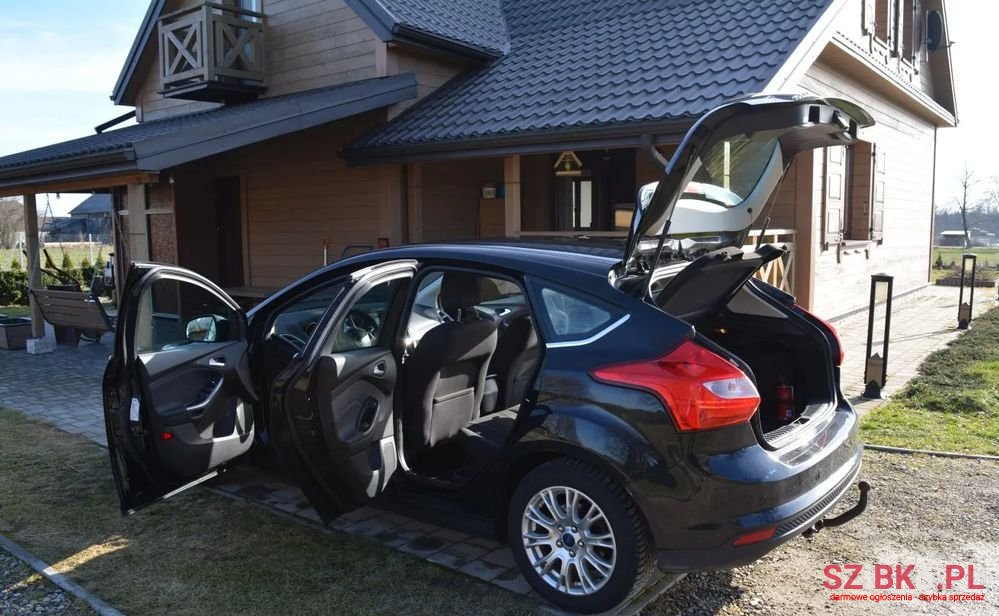 2014' Ford Focus photo #4