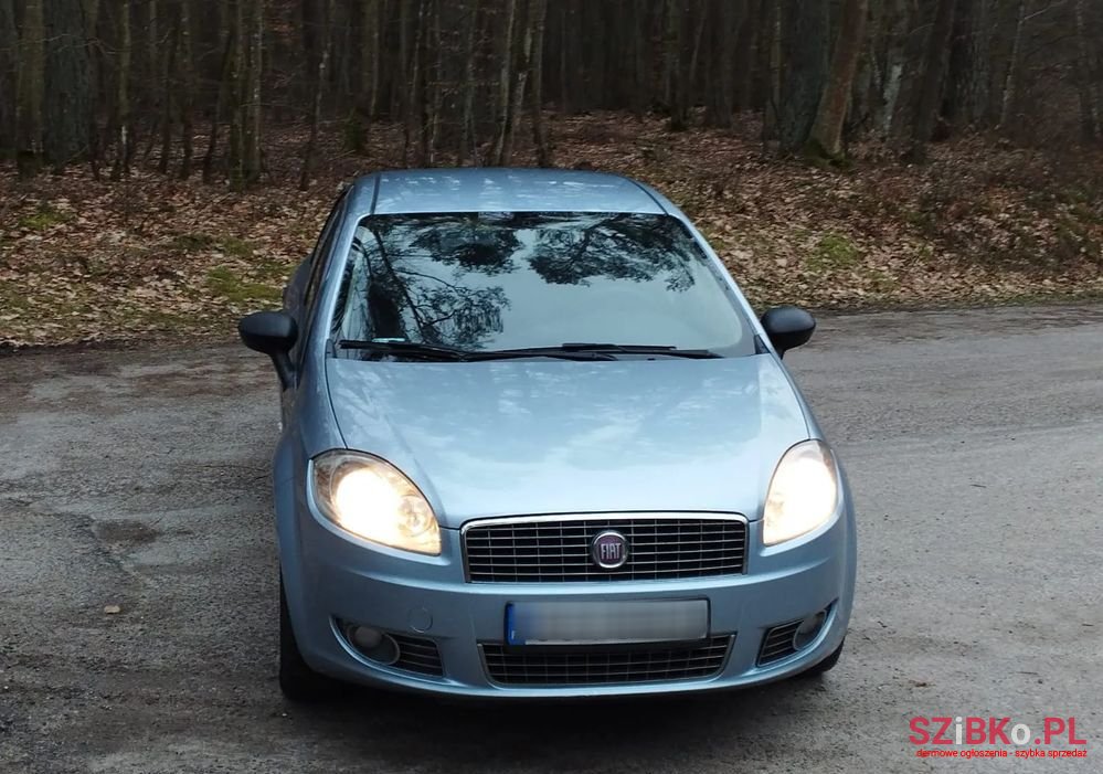 2008' Fiat Linea 1.4 Active photo #2