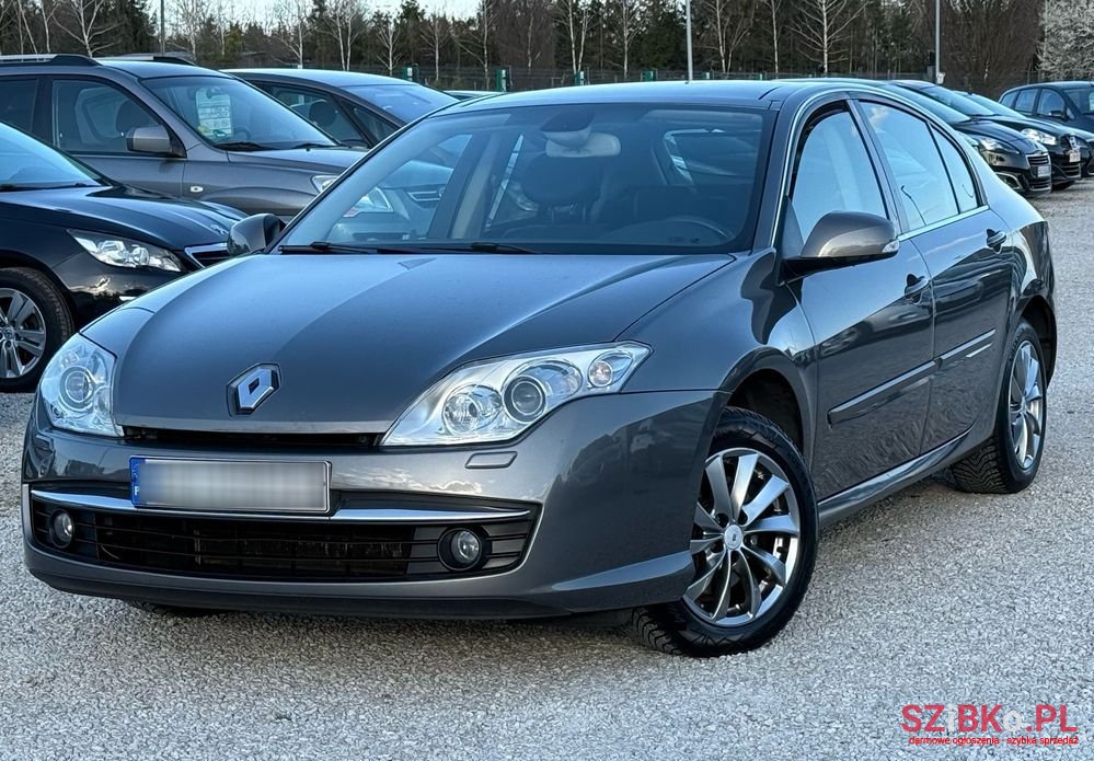 2008' Renault Laguna 2.0 Expression photo #3