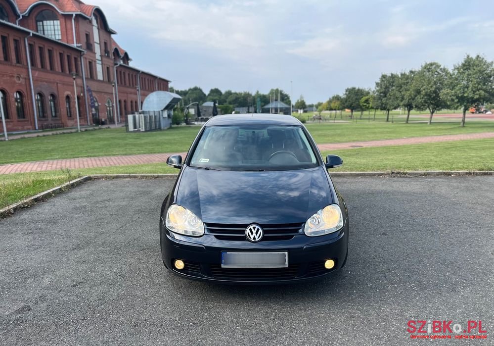 2007' Volkswagen Golf photo #5