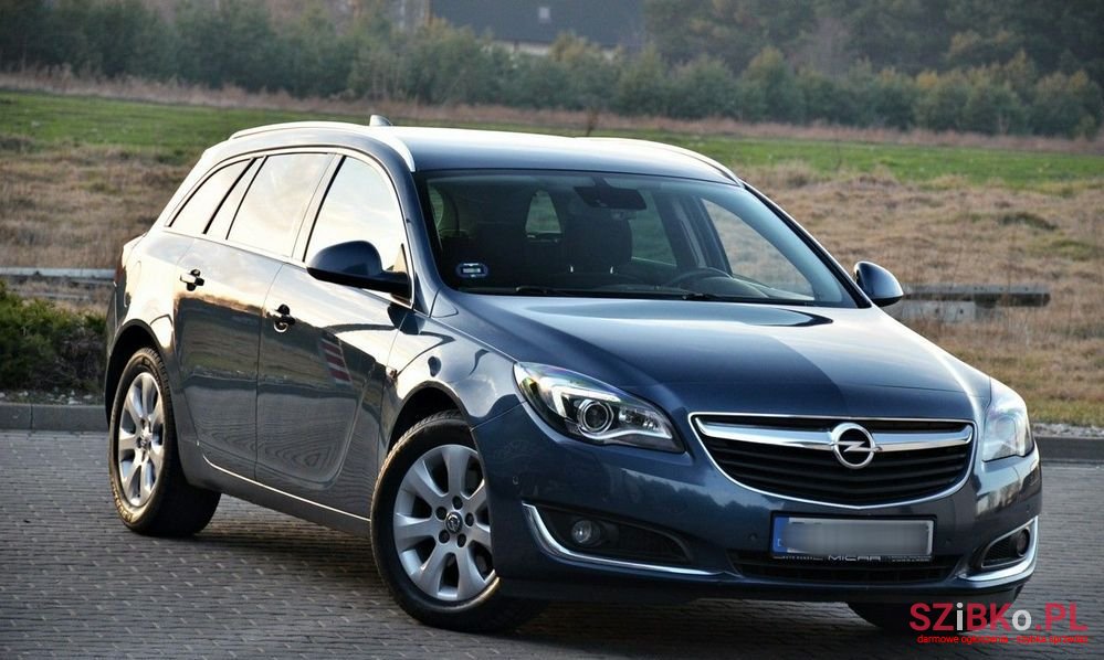 2016' Opel Insignia photo #1