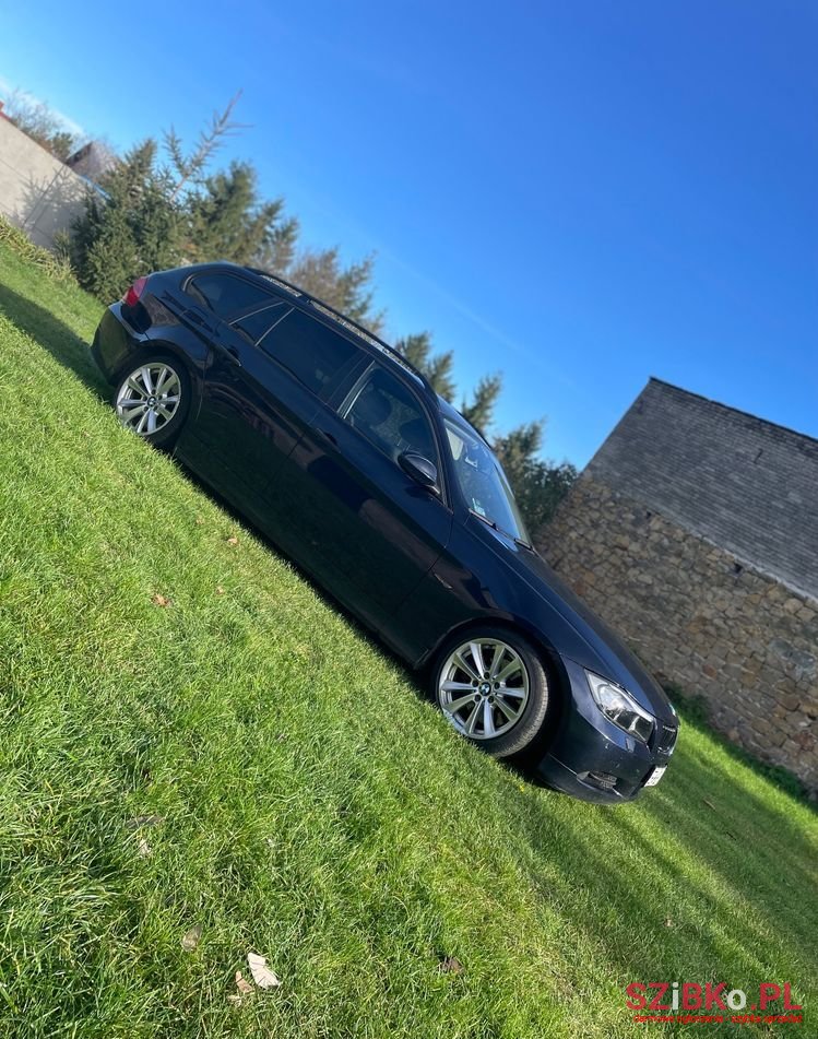 2005' BMW 3 Series 320D photo #3