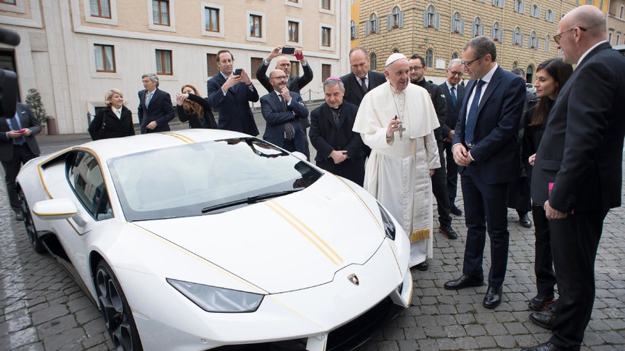 Pope Francis gets a papal-themed Lamborghini Huracan
