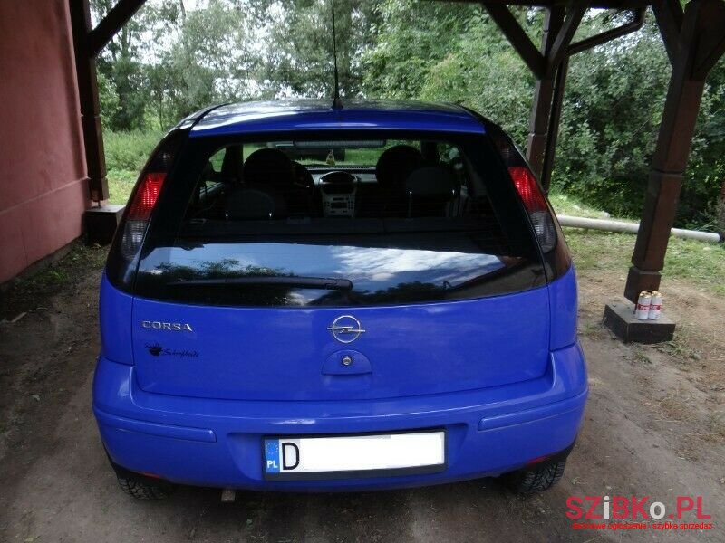 2005' Opel Corsa photo #2