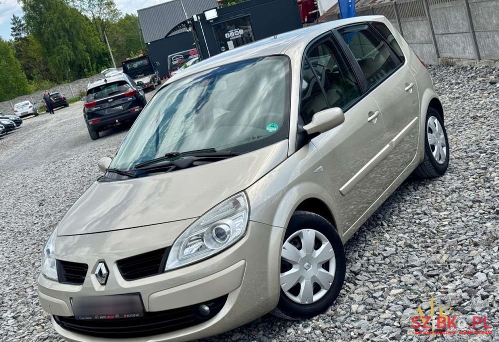 2007' Renault Scenic photo #5