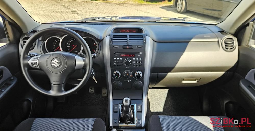 2006' Suzuki Grand Vitara 1.6 photo #6